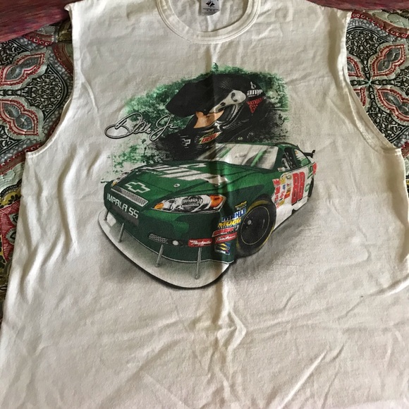 Men’s Dale Earnhardt Jr. Sleeveless Tshirt - Picture 1 of 1